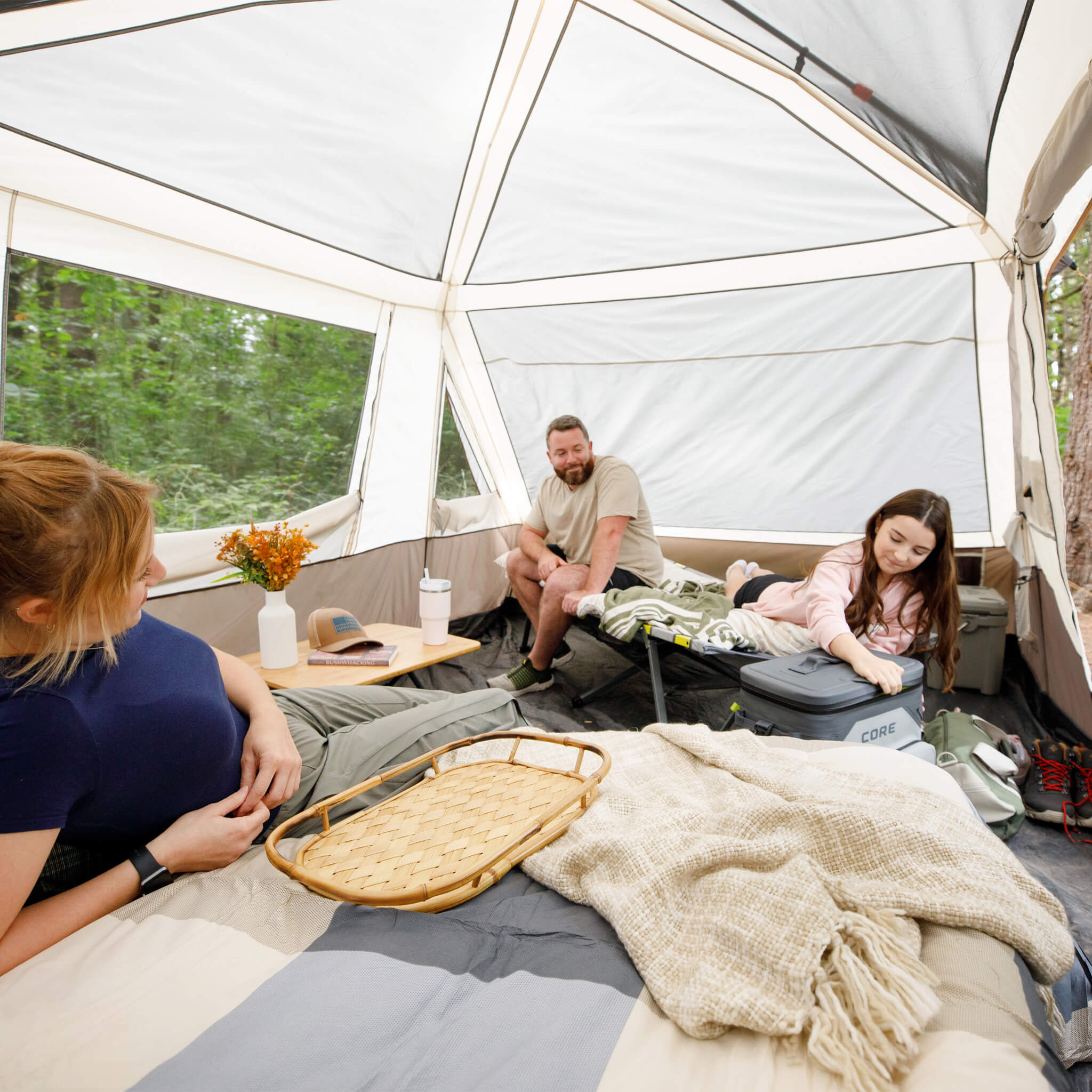 10 Person Lighted Instant Pyramid Tent - Image 9
